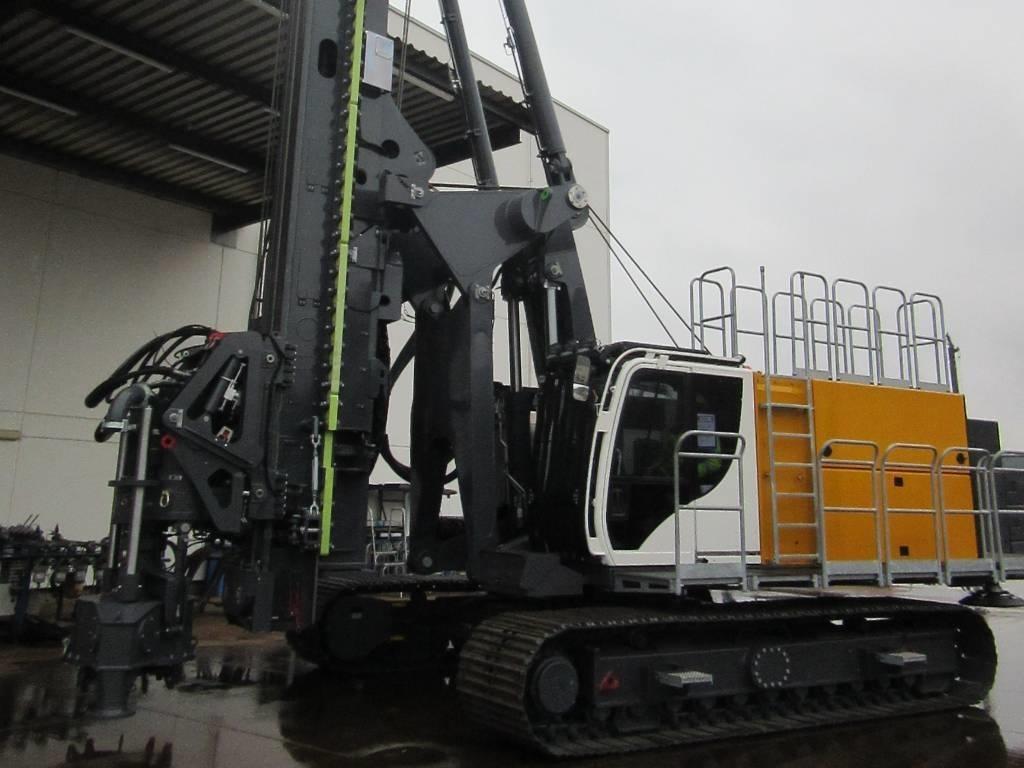 Bauer / RTG RM 20 Piling rigs