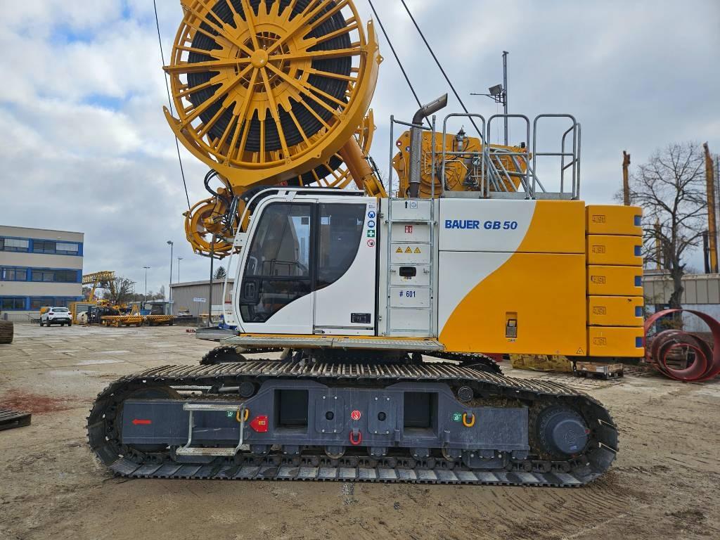 Bauer Greiferträger / Grab base carrier GB50 Duty-cycle cranes and Diaphragm Wall Equipment