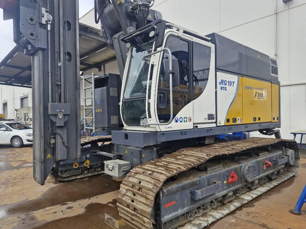 Bauer / RTG Rüttelgerät RG 19-T Hybrid Piling rigs
