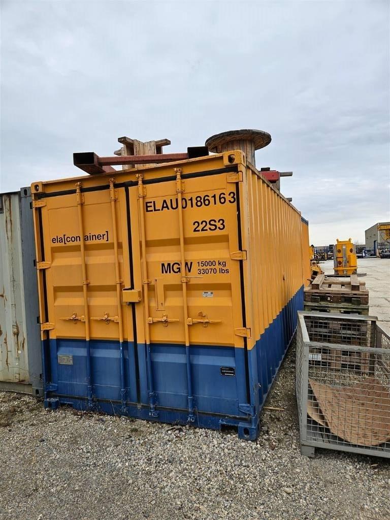 Bauer Werkstattcontainer / Workshop container Drilling tools, Kelly bars