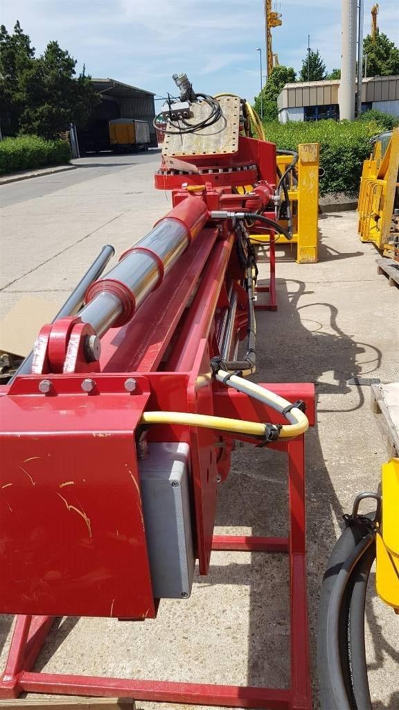 Bauer Hydraulikhammer/Hydraulic hammer HR2750 Rammen