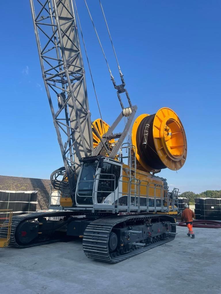 Bauer Seilbagger / Crane MC86 Duty-cycle cranes and Diaphragm Wall Equipment