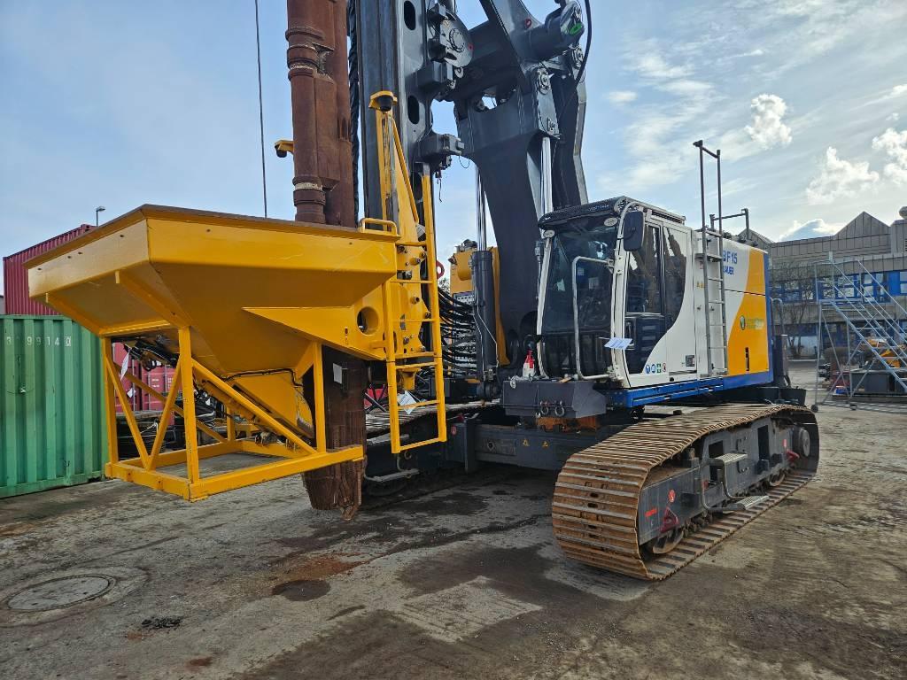 Bauer BF 15 Drilling rigs