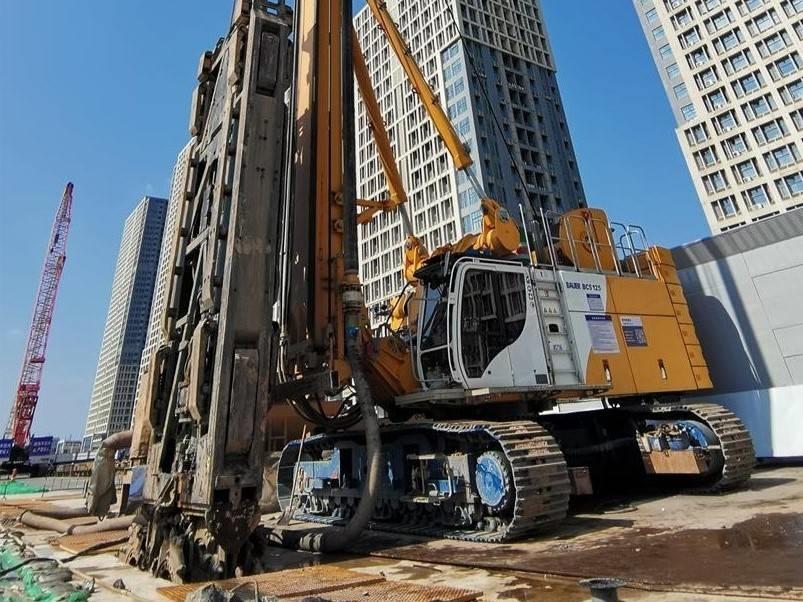 Bauer Cutter System 125 / BCS125 Duty-cycle cranes and Diaphragm Wall Equipment
