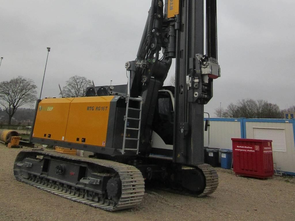 Bauer / RTG RG 16 T Piling rigs