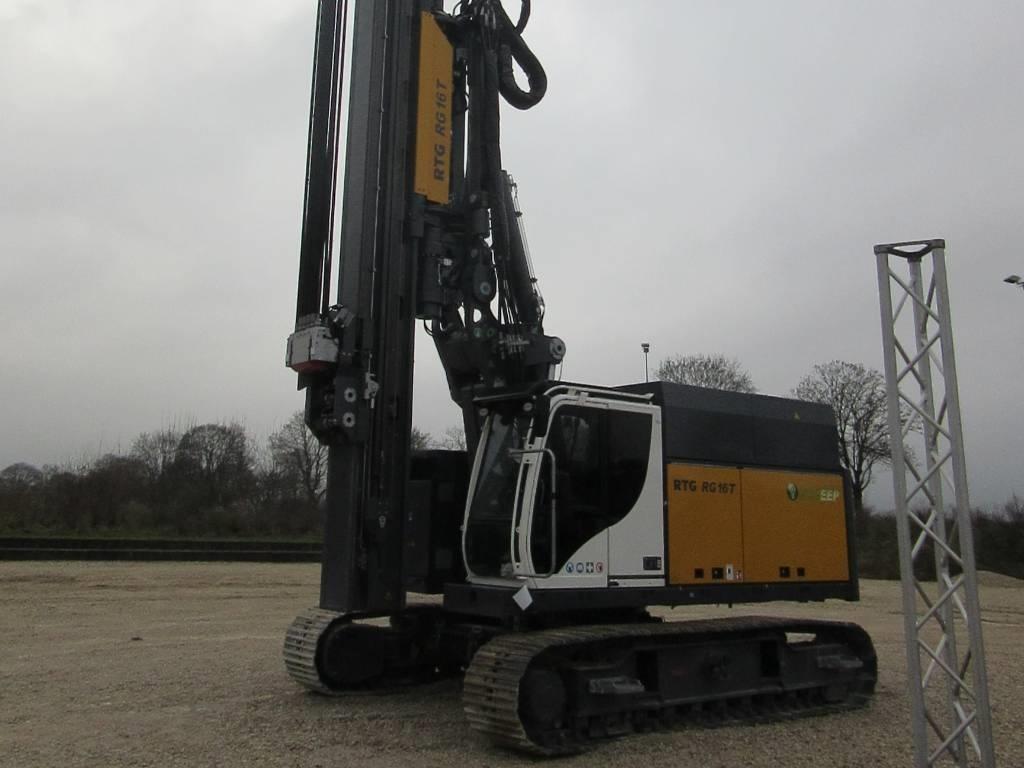 Bauer / RTG RG 16 T Piling rigs