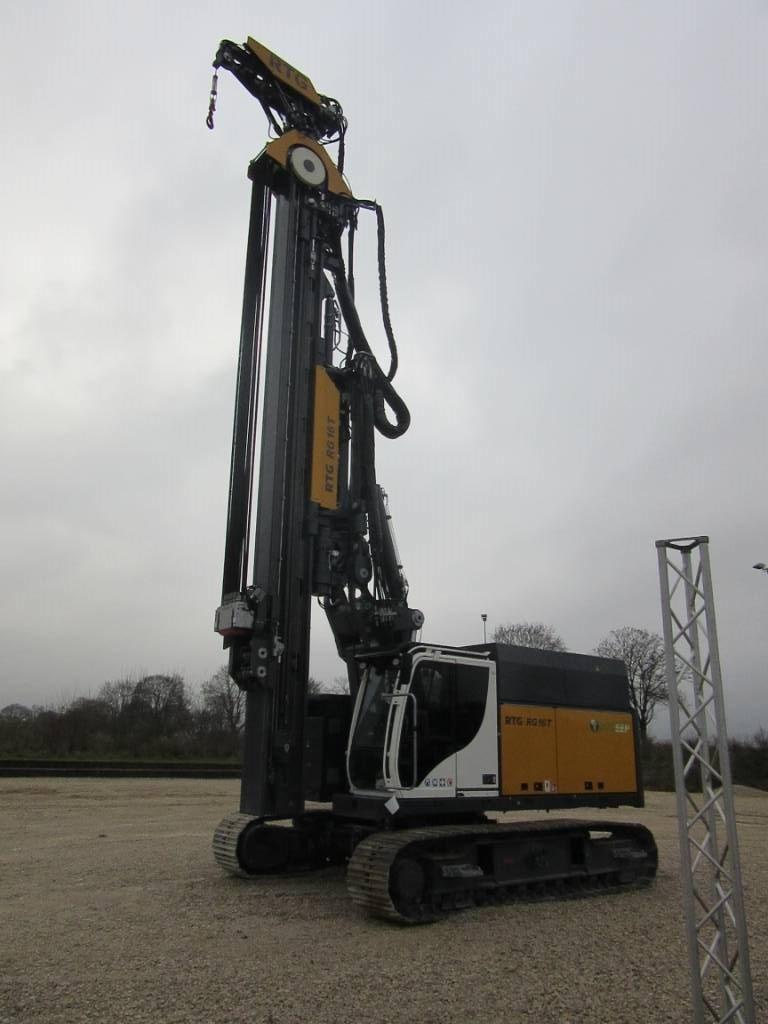 Bauer / RTG RG 16 T Piling rigs
