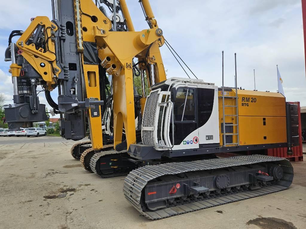 RTG Bohrgerät / Drilling Rig RM 20 with DTH Hammer Drilling rigs